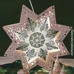 LED light star made ov wood 